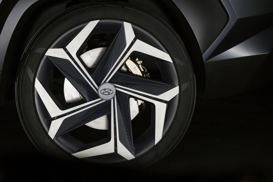 Колеса Hyundai Vision T Concept 2019 года  (фото 56 из 82)